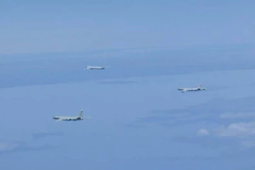 ஜப்பானை பயமுறுத்திய சீன மற்றும் ரஷ்ய போர் விமானங்கள்!