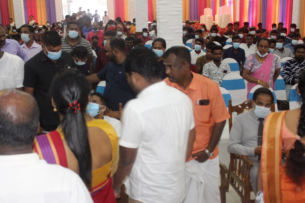 ஸ்ரீலங்கா சுதந்திரக்கட்சி அரசாங்கத்தை விட்டு வெளியேறினால் நடு தெருவில் நிற்கும் : சந்திரகுமார் (Photos) | Batticaloa Government Sri Lankafreedomparty People ஸ்ரீலங்கா சுதந்திரக்கட்சி அரசாங்கத்தை விட்டு வெளியேறினால் நடு தெருவில் நிற்கும் : சந்திரகுமார் (Photos) | Batticaloa Government Sri Lankafreedomparty People