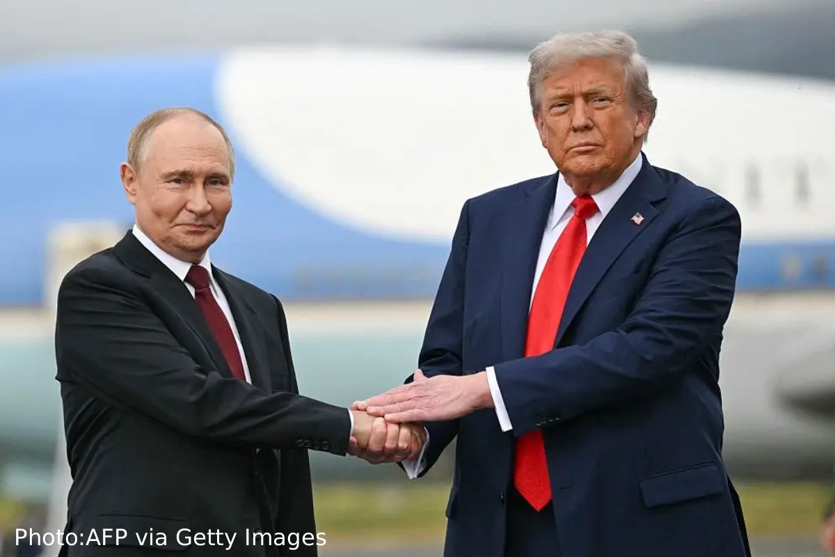 ஈரான், உக்ரைன் போர்: டிரம்ப் - புடின் இடையே 90 நிமிட தொலைபேசி உரையாடல் | Putin Trump Discuss Over 90 Minutes In Call