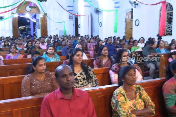 நாடு முழுவதும் களைகட்டிய ஆங்கில புத்தாண்டு கொண்டாட்டம் | A Weedy New Year In Mannar