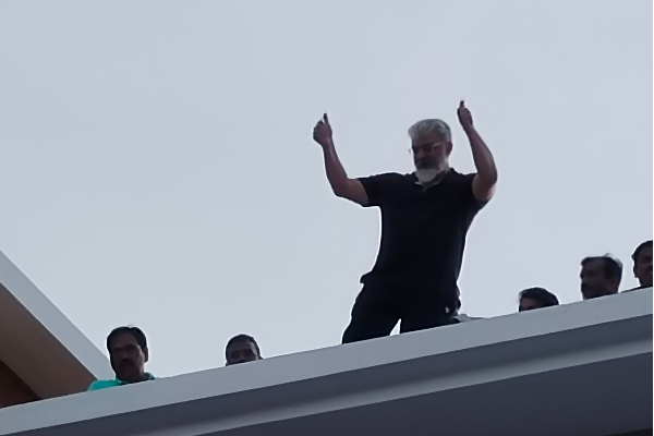 அஜித்தின் பங்கேற்புடன் பிரம்மாண்டமாக நடக்கவுள்ள துணிவு படத்தின் ப்ரீ-ரிலீஸ் நிகழ்ச்சி ! | Ajith In Grand Pre Release Event