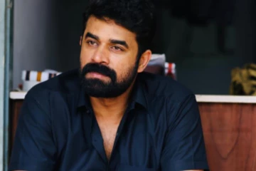 நடிகை பலாத்கார வழக்கு : நடிகர் விஜய் பாபுவுக்கு கேரள நீதிமன்றம் அதிரடி உத்தரவு!