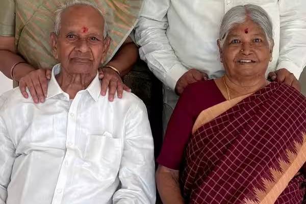 கணவர் இறந்த துக்கத்தில் மயங்கி விழுந்த மனைவி! நொடியில் உயிரிழந்த சோகம் | Elderly Couple Dies Same Day People Shoced