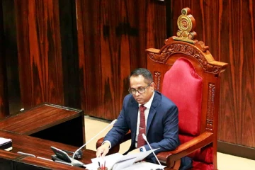 මහජන හදිසි තත්ත්වයක් ප්‍රකාශයට පත් කිරීමේ යෝජනාව වැඩි ඡන්දයෙන් සම්මත වෙයි