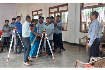 யாழ். தொழிநுட்ப கல்லூரிக்கு பல இலட்சங்கள் பெறுமதியான பொருட்கள் வழங்கி வைப்பு (Video)