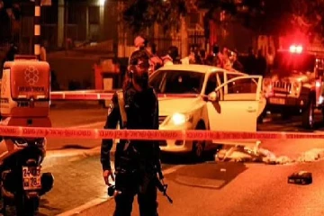 இஸ்ரேலில் பாலஸ்தீன் பயங்கரவாதிகள் நடத்திய கோடாரித் தாக்குதலில் மூவர் பலி