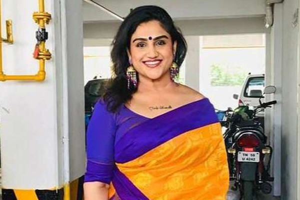 பிக்பாஸ் வனிதா இப்போ என்ன தொழில் செய்கின்றார் தெரியுமா? | Vanitha Vijayakumar New Business Bigg Boss
