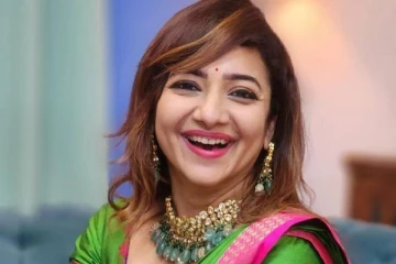 தனது அம்மாவிற்காக புதிய வீட்டை இடித்துள்ள சீரியல் நடிகை பிரியா பிரின்ஸ்- ஏன் தெரியுமா?