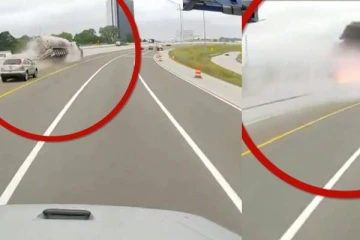 அமெரிக்காவில் எரிபொருள் ஏற்றிச்சென்ற லொறி வெடித்து சிதறியது!