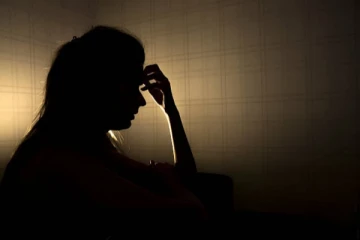 5 வருட காதலால் திசைமாறிய யுவதியின் வாழ்க்கை ; தலைமறைவான காதலன்