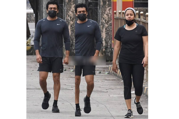 மனைவி ஜோதிகாவுடன் சேர்ந்து ரோட்டில் ஜாகிங் சென்ற சூர்யா, வைரல் போட்டோ.. | Jothika Surya Jocking Pic