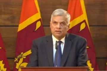 රනිල් ව්‍යවස්ථා සංශෝධනයකින් ජනාධිපතිවරණය කැදවයි..අමුතුම ගේම මෙන්න..