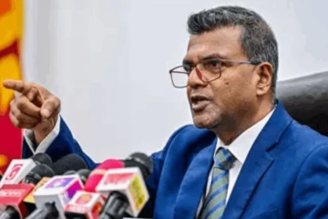 මුදල් අමාත්‍යාංශ ලේකම්ගෙන් ඉල්ලා අස්වීම ඉල්ලයි