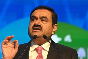 අම්බානි පරදවා අදානි ඉදිරියට - ගෞතම් අදානි ආසියාවේ ධනවත්ම පුද්ගලයා වෙයි