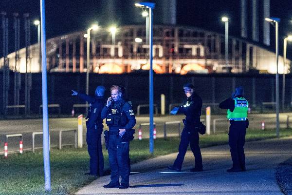 ஐரோப்பிய வான் பாதுகாப்புக்கு சவால் விடுத்த ரஷ்யாவின் புதுவகையான போர் | Russia Suspected Hybrid War ஐரோப்பிய வான் பாதுகாப்புக்கு சவால் விடுத்த ரஷ்யாவின் புதுவகையான போர் | Russia Suspected Hybrid War