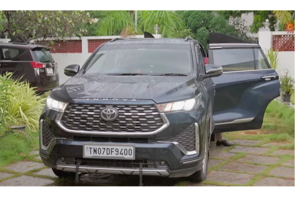 குணசேகரனை ஆட்டிப்படைக்க மாஸ் என்ட்ரி கொடுத்த புதிய நபர், யாரு பாருங்க... எதிர்நீச்சல் தொடர்கிறது புரொமோ | Ethirneechal Thodargiradhu Serial Promo 30 Oct குணசேகரனை ஆட்டிப்படைக்க மாஸ் என்ட்ரி கொடுத்த புதிய நபர், யாரு பாருங்க... எதிர்நீச்சல் தொடர்கிறது புரொமோ | Ethirneechal Thodargiradhu Serial Promo 30 Oct