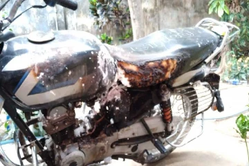 தீ விபத்தில் முடிந்த திருட்டு(Photo)