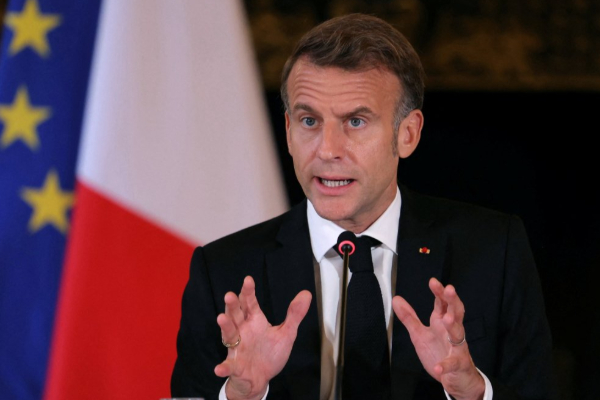 ரஷ்ய எண்ணெய் கப்பலை கைப்பற்றிய பிரான்ஸ்: மேக்ரான் வெளியிட்டுள்ள செய்தி | Macron Says We Captured Russian Linked Oil Tank ரஷ்ய எண்ணெய் கப்பலை கைப்பற்றிய பிரான்ஸ்: மேக்ரான் வெளியிட்டுள்ள செய்தி | Macron Says We Captured Russian Linked Oil Tank