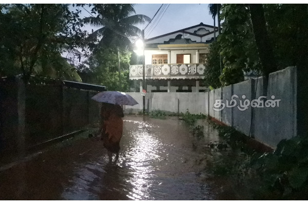 வவுனியாவில் கடும் மழை! இயல்பு வாழ்க்கை பாதிப்பு (PHOTOS) | Vavniya Weather Report