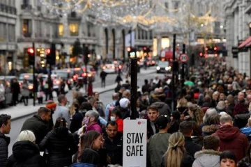 10 கோடியை தாண்டிய மொத்த பாதிப்பு: அதிரும் ஐரோப்பா கண்டம்