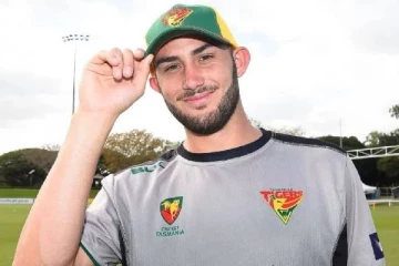 சிறுமிகளிடம் சில்மிஷம்... பிரபல கிரிக்கெட் வீரருக்கு 4 ஆண்டு சிறை தண்டனை