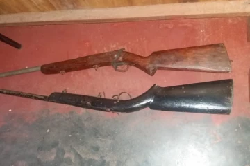 முல்லைத்தீவில் துப்பாக்கியுடன் ஒருவர் கைது (Photos)