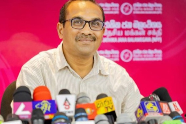 அரச பேருந்தில் ஏற்பட உள்ள அதிரடி மாற்றங்கள்...! பெண்களுக்கு விமான பணிப்பெண் சீருடை | Changes To Be Made In Government Buses Sri Lanka