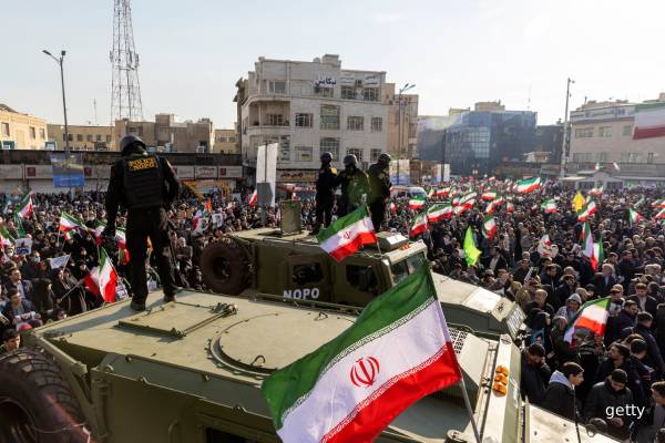 வெனிசுலாவை விட மூன்று மடங்கு அதிக எண்ணெய் உற்பத்தி செய்யும் நாடு... போர் மிரட்டல் விடுக்கும் ட்ரம்ப் | Trump Threatening To Attack A Country