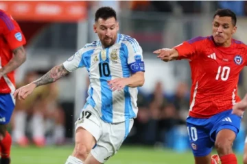 மெஸ்ஸிக்கு காயம்..! கோபா அமெரிக்க கால்பந்து தொடரில் அர்ஜென்டினாவுக்கு நெருக்கடி!