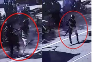 පළාතක්ම බිය ගන්වමින් බයික් රථයෙන් පත්තු වූ වෙඩිල්ල - CCTV දර්ශන මෙන්න  ..(CCTV VIDEO)