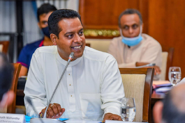 போரை முடிவிற்கு கொண்டுவந்த அதிபரை யாரும் பழி சொல்ல அனுமதிக்க முடியாது : சனத் நிஷாந்த | Electricity Bill For Mp Namal Rajapaksas Sanath