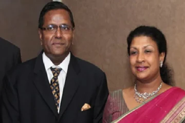 அவசர அவசரமாக டுபாய் பறந்த கோட்டாபயவின்  குடும்ப உறுப்பினர்!