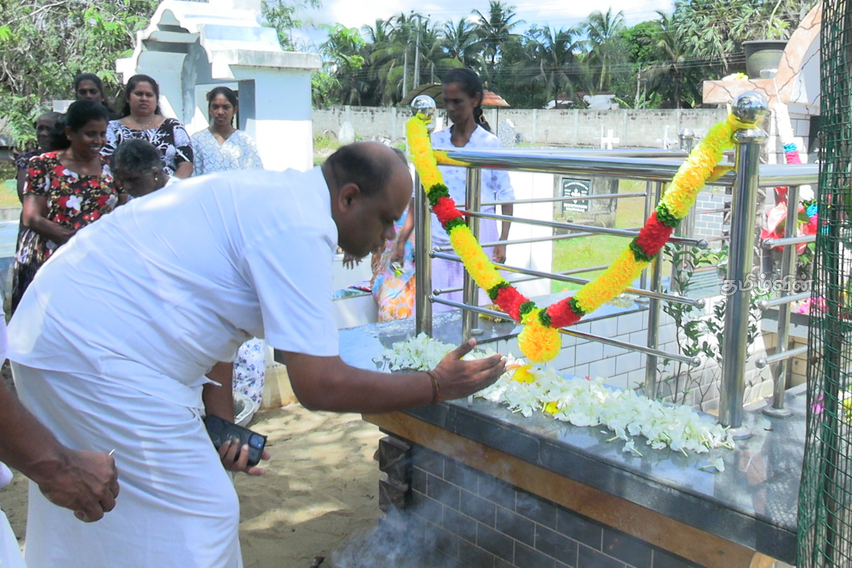 ஈஸ்டர் தாக்குதலுக்கான உண்மையான சூத்திரதாரியை கண்டறிய வேண்டும்..! இ.சிறிநாத் எம்.பி கோரிக்கை | E Sirinath Mp Request Regarding The Easter Attacks