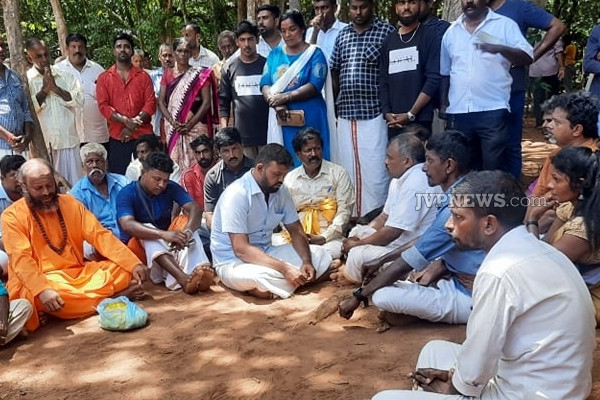 குருந்தூர் மலை ஆதி சிவன் பொங்கல் விழாவில் அரங்கேறிய அராஜகம்; கற்பூரத்தை சப்பாத்து காலால் மிதித்த பொலிஸார்! | Police Anarchy By Trampling On Kurundur Hill