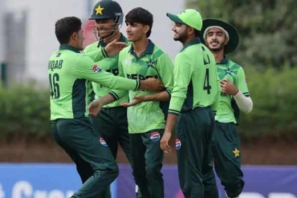 இலங்கையை வீழ்த்திய இந்தியா - பாகிஸ்தானுடன் இறுதிப்போட்டியில் மோதல் | U19 Asia Cup Srilanka Defeat By India Vs Pak Final