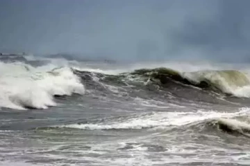 வங்கக்கடலில் புதிய காற்றழுத்த தாழ்வுப்பகுதி நாளை உருவாக வாய்ப்பு - சென்னை வானிலை ஆய்வு மையம்