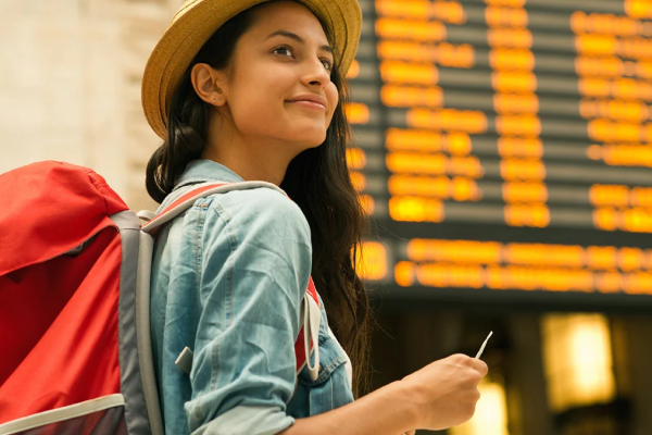 பிரித்தானியாவுக்குள் நுழைய கடவுச்சீட்டு தேவையில்லை? | Plan To Allow British To Enter Without A Passport