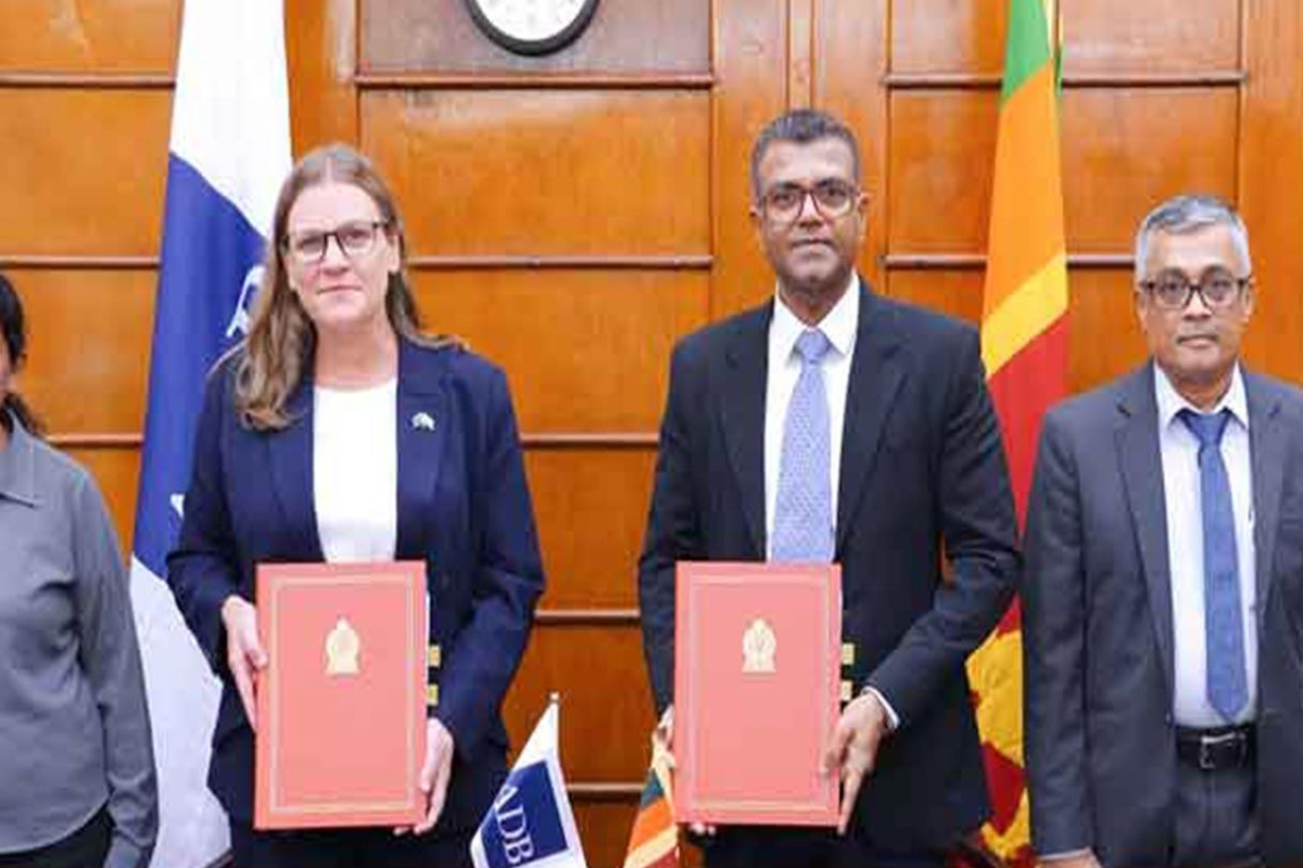 ADB வங்கியிடமிருந்து 200 மில்லியன் டொலர் கடனுக்கான ஒப்பந்தம் கைச்சாத்து | Signed A 200 Million Loan Agreement From Adb Bank