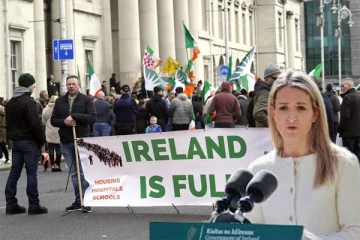 பிரித்தானியாவுக்குள்ளிருந்து வேறொரு நாட்டுக்குள் பெருமளவில் நுழையும் புகலிடக்கோரிக்கையாளர்கள்