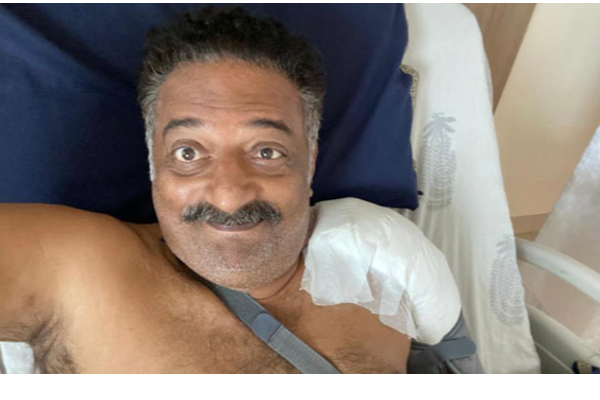 எலும்பு முறிவு ஏற்பட்டு ஆபத்தான நிலையில் இருந்த  நடிகர் பிரகாஷ் ராஜின் தற்போதைய நிலை - லீக்கான புகைப்படம் | Prakash Raj Surgery
