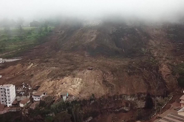 கொத்துக் கொத்தாக பலியான மக்கள்..! சோகத்தில் தென் அமெரிக்கா | Ecuador Landslide South America