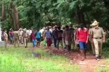 இந்தியாவிலிருந்து கப்பல்மூலம் கனடா செல்ல முயன்ற 62 இலங்கைத்தமிழர்கள் கைது