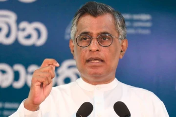 தேர்தல்களை நடத்தாமல் ஆட்சியை நீடிக்க அரசாங்கம் சதி! சம்பிக்க குற்றச்சாட்டு