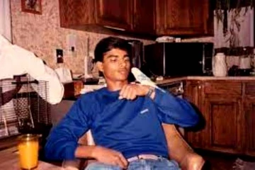 53 வயதிலும்.. இளசுகளை கட்டிபோட்ட அந்த பிரபலம் யார் தெரியுமா?