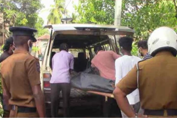 இணைய வழி கற்றலில் ஈடுபட்டிருந்த சிறுமி திடீரென தூக்கில் தொங்கிய நிலையில் சடலமாக!