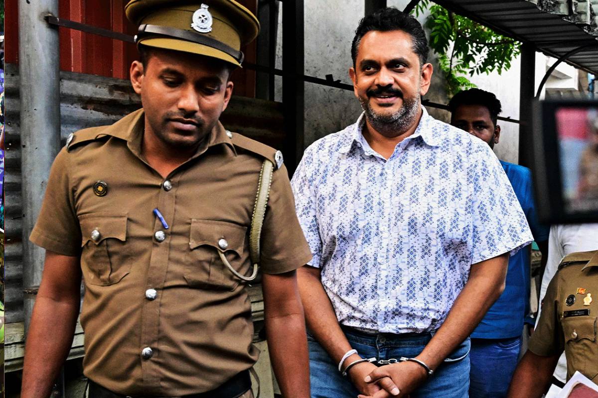 சஷீந்திர ராஜபக்சவுக்கு எதிராகக் குற்றப்பத்திரிகை தாக்கல்: வெளிநாடு செல்லத் தடை! | Shasheendra Rajapaksa Indicted In Corruption Case சஷீந்திர ராஜபக்சவுக்கு எதிராகக் குற்றப்பத்திரிகை தாக்கல்: வெளிநாடு செல்லத் தடை! | Shasheendra Rajapaksa Indicted In Corruption Case