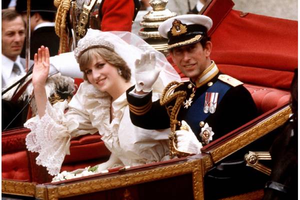 A piece of cake made 41 years ago costs Rs.27 thousand