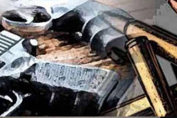 සංවිධානාත්මක අපරාධකරුගේ නිවසේ ගිනි අවි හා උණ්ඩ සොයාගැනේ