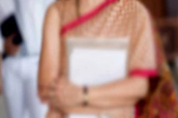 போதைப்பொருள் கொடுத்து பலாத்காரம் செய்யப்பட்ட பெண் ; இளைஞர்களின் செயலால் பெரும் அதிர்ச்சி