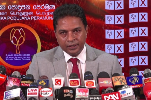 இராணுவத்தை பாதுகாக்க வலியுறுத்தி மகாநாயக்க தேரர்களுக்கு மொட்டுக் கட்சி கடிதம் | Slpp Letter To Mahanayake Theros